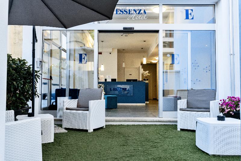 Отель L Essenza
