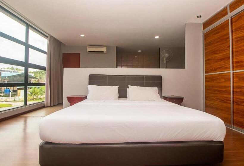 בית מלון כפרי Oyo 90059 Ltk Home