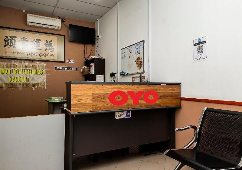 בית מלון כפרי Oyo 90059 Ltk Home