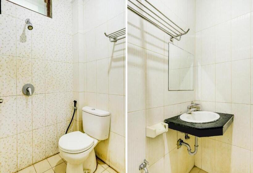 호텔 Oyo 90311 Damai