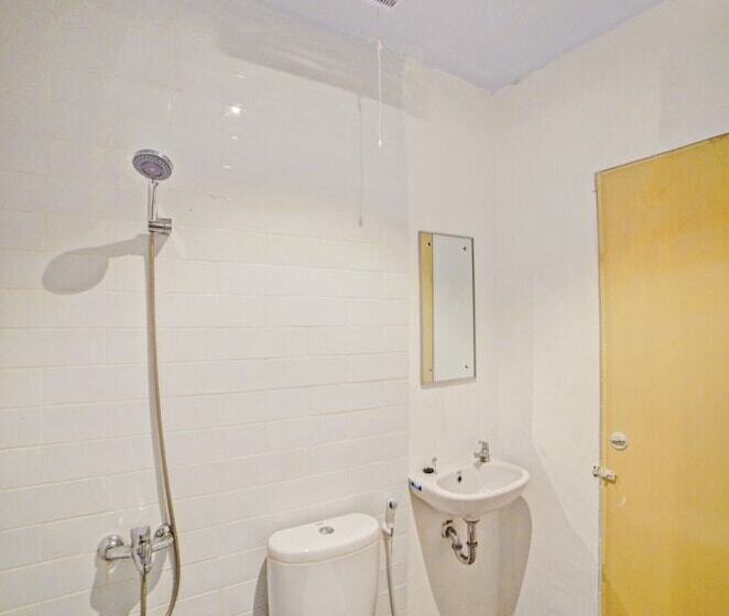 فندق Oyo 90559 Gamacity Residence