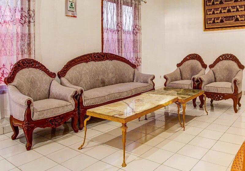 فندق Oyo 91055 Homestay Syariah