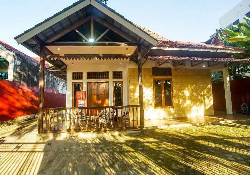 فندق Oyo 91055 Homestay Syariah