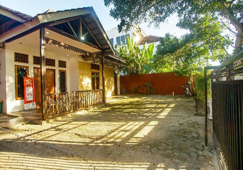 فندق Oyo 91055 Homestay Syariah