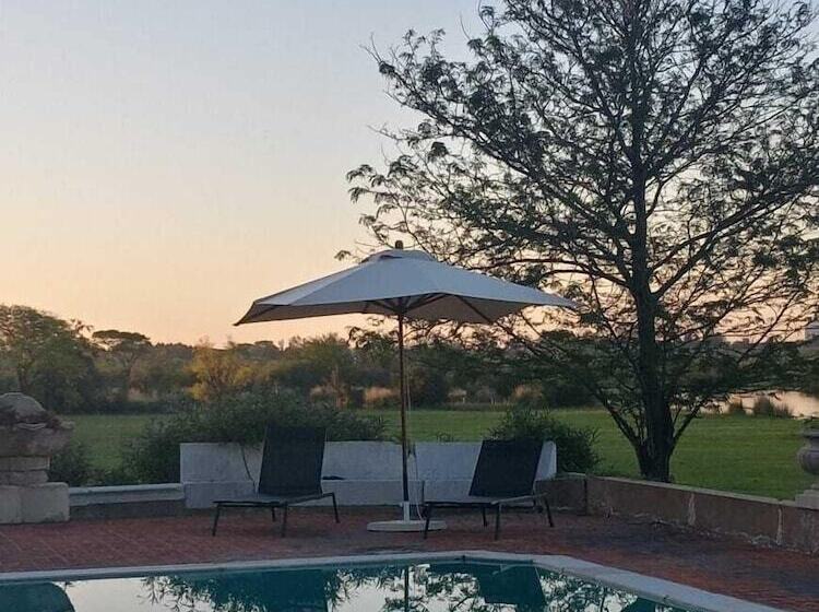 هتل Palacio Santa Candida