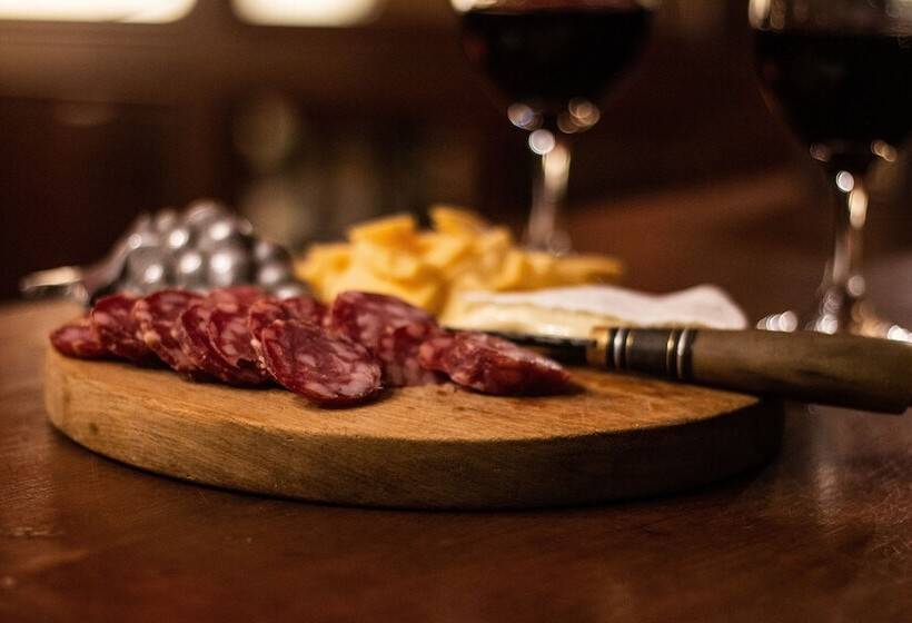 هتل Palacio Santa Candida