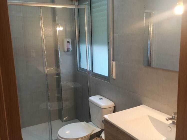 هتل Pilgrim Rooms