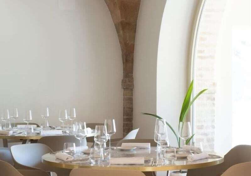 בית מלון כפרי Colle Serrano Relais & Spa