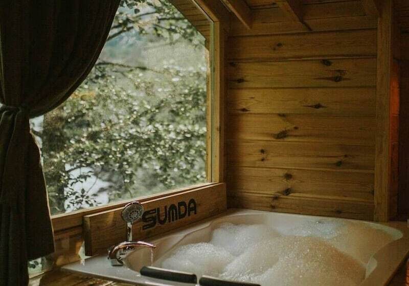 ホテル Sumda Konaklar