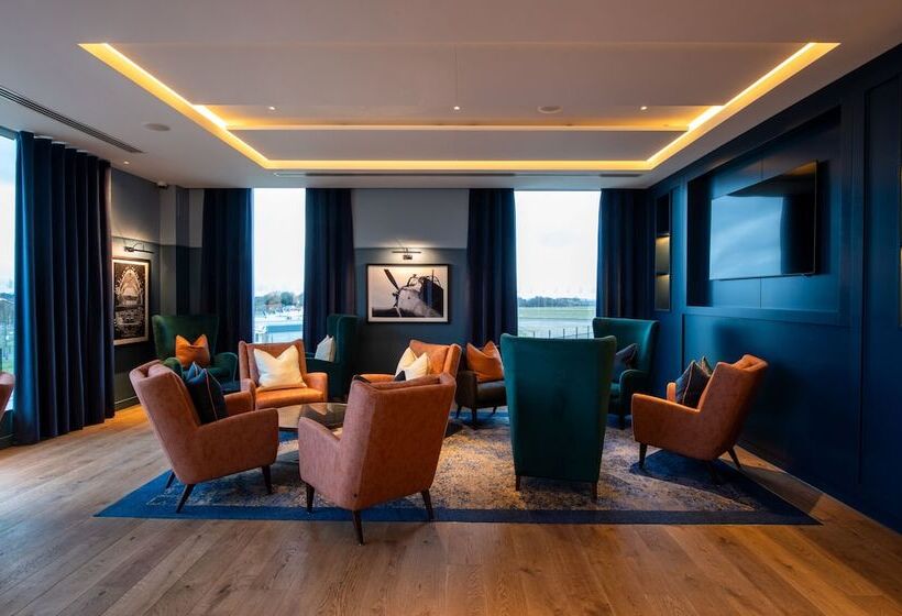 ホテル The Landing