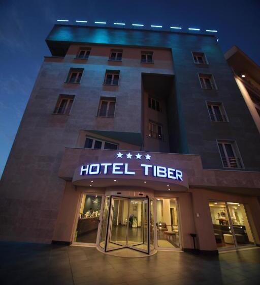 فندق Tiber