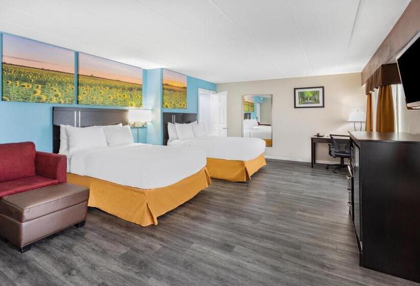 Отель Travelodge By Wyndham Livonia Canton Novi Detroit Area