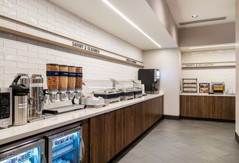 فندق Tru By Hilton Atlanta Airport College Park