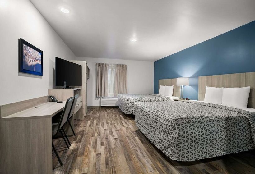 فندق Woodspring Suites Dearborn   Detroit