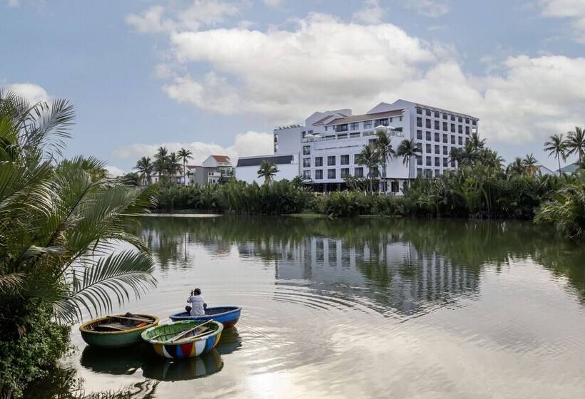 Little Oasis   An Eco Friendly Hotel & Spa