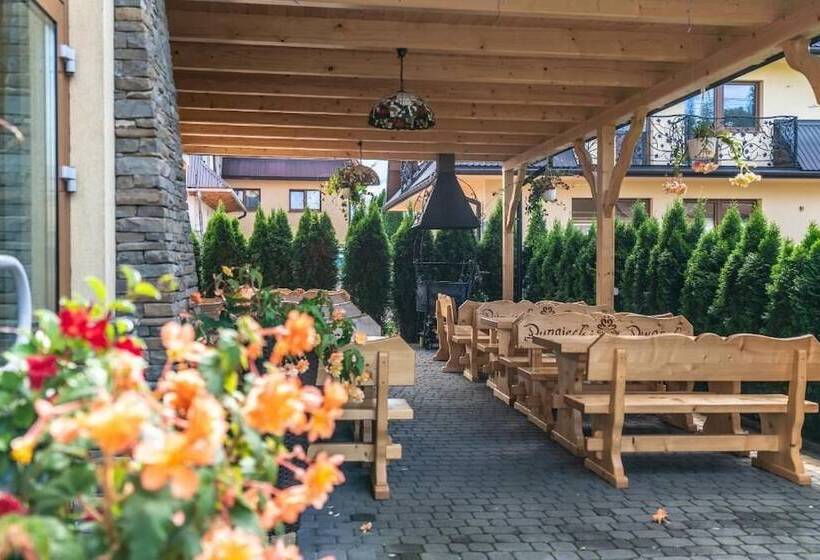 펜션 Dunajecki Dworek