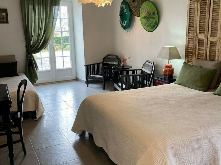 פנסיון Maison Harrieta