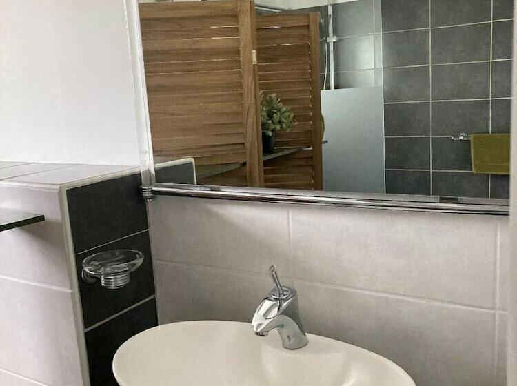 פנסיון Maison Harrieta