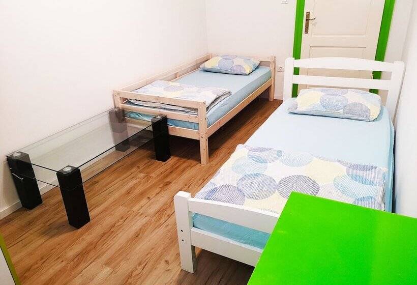 펜션 Chillax Rooms