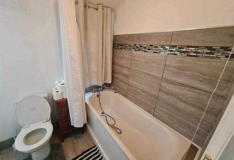 Резиденция 3 Bed House In London Self Contained In Ladywell