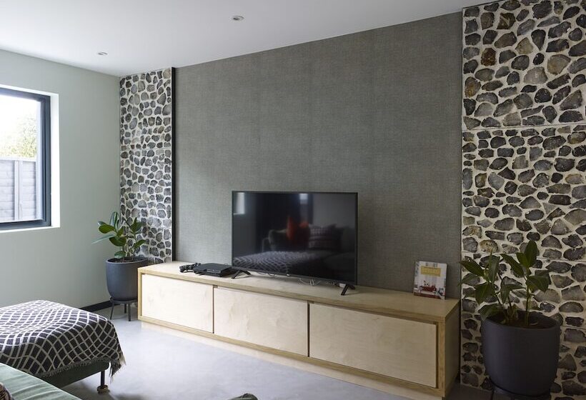 إقامة Grand Designs Chess Valley Project   Rickmansworth