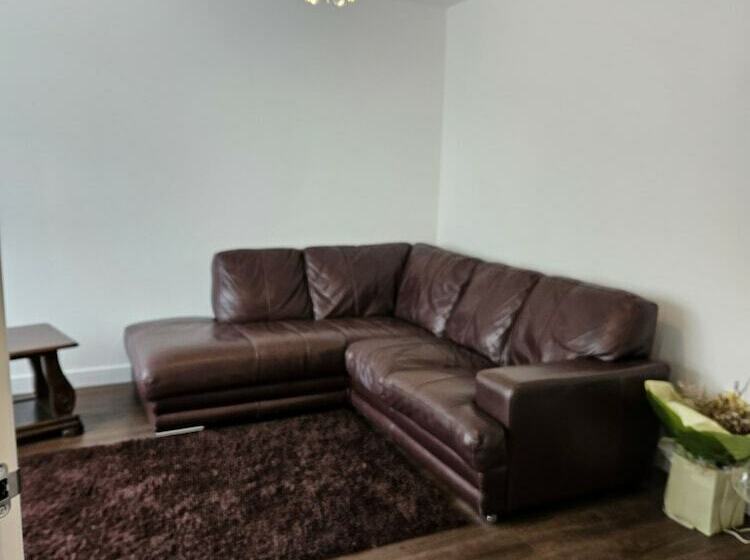 レジデンス Great Location, 3 Bed House In Wistaston