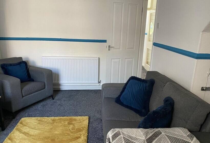 레지던스 The Union   Stylish 4 Bed House