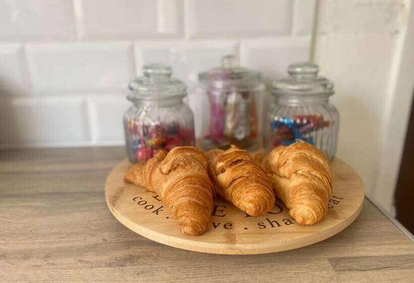 레지던스 The Union   Stylish 4 Bed House