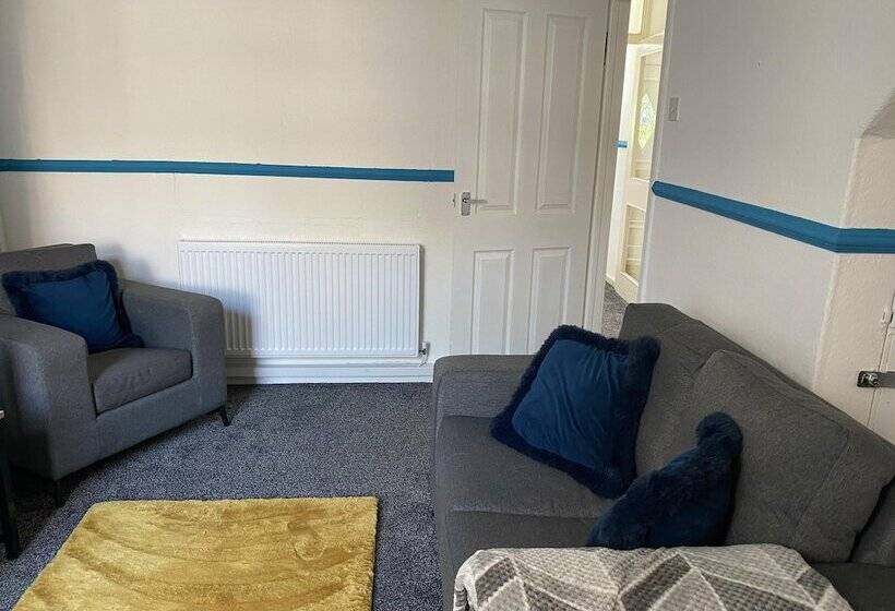 레지던스 The Union   Stylish 4 Bed House