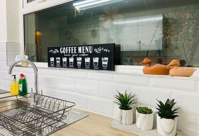 레지던스 The Union   Stylish 4 Bed House