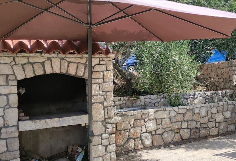 הוסטל Apartments Dalamar