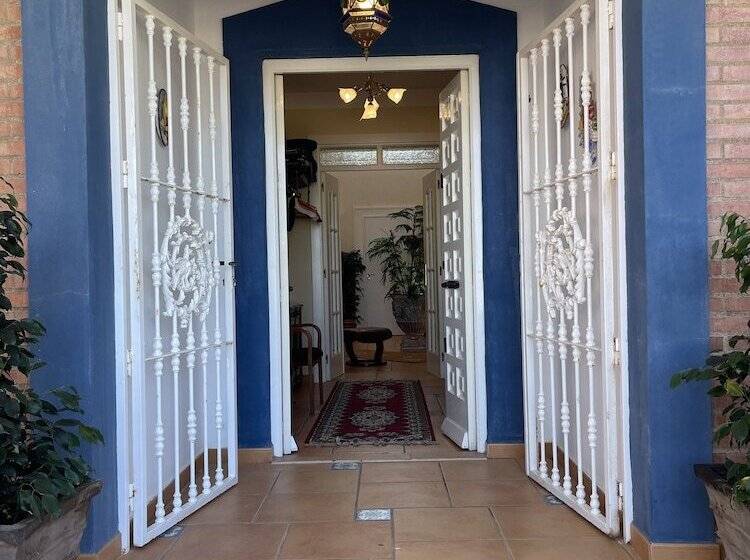 צימר Anna S Garden