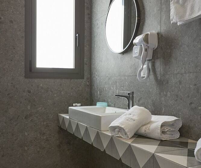 Greystone Apartments