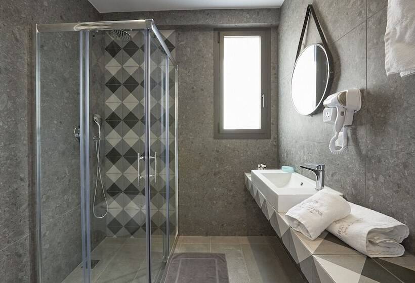 Greystone Apartments