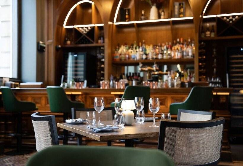 簡易ホテル The Milsom