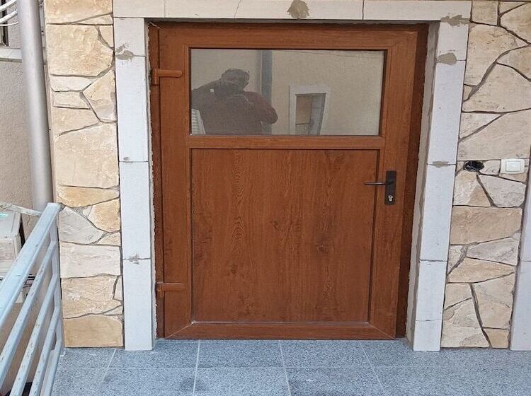 בית מלון כפרי Apartments Senj