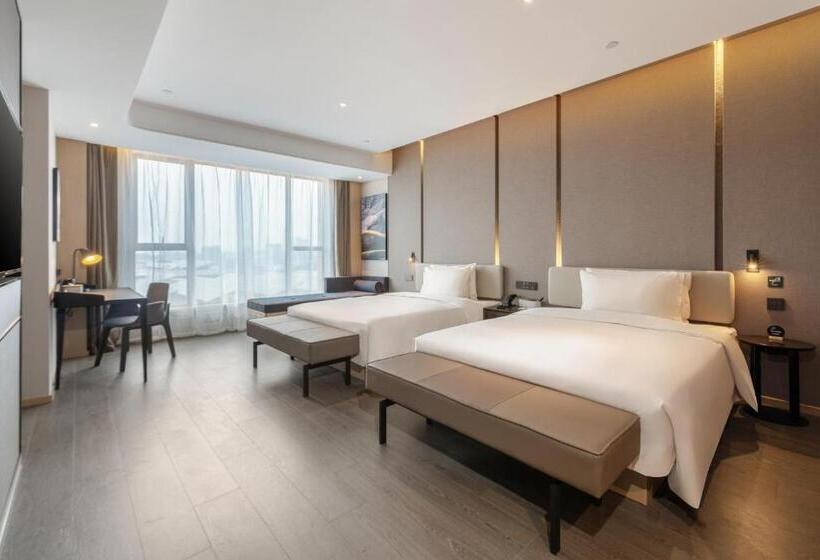 Atour Hotel Dongguan Fenggang