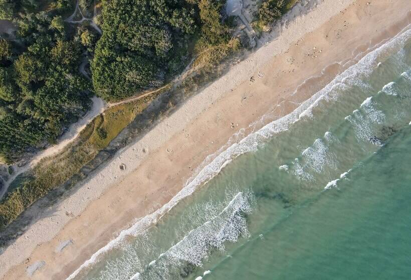 ホテル Camping Les Pérouses