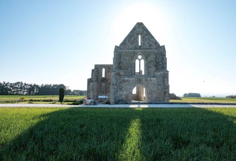 ホテル Camping Les Pérouses