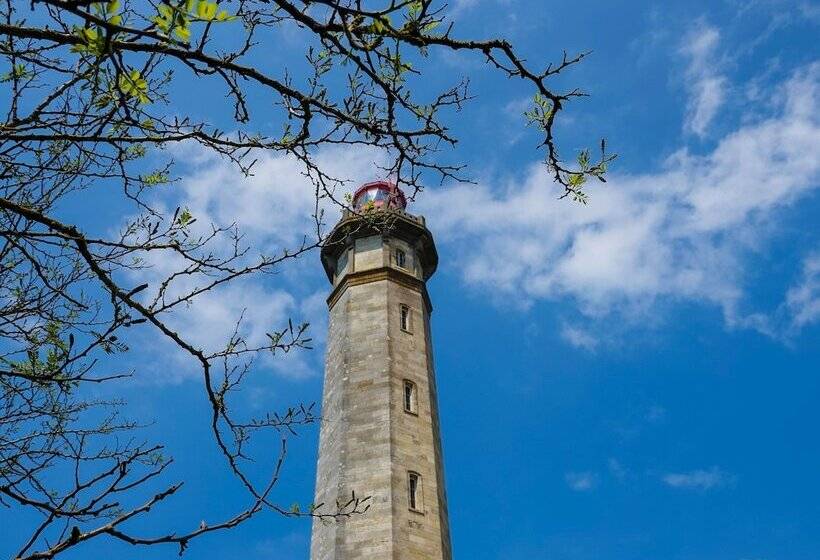 ホテル Camping Les Pérouses