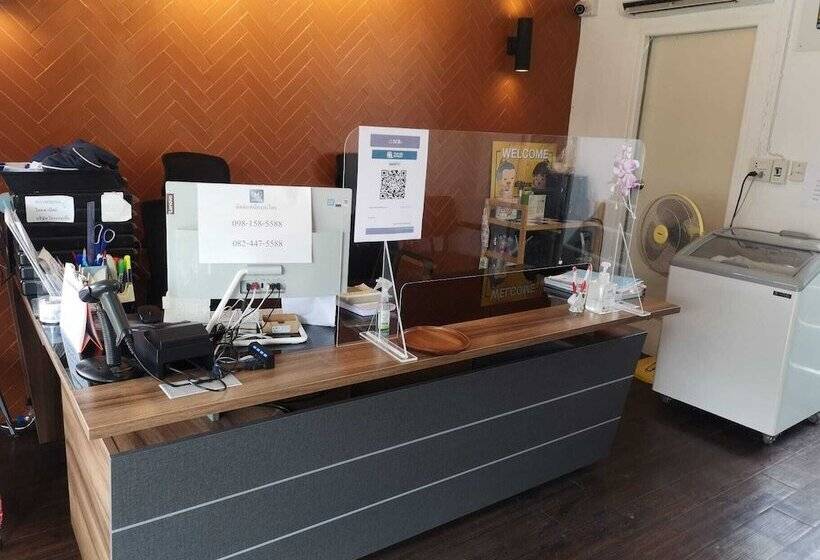 Capital O 75406 Hotel M Rojana