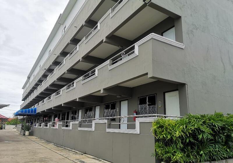 Capital O 75406 Hotel M Rojana