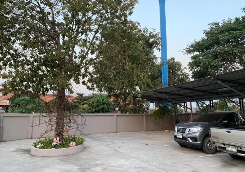 Capital O 75406 Hotel M Rojana