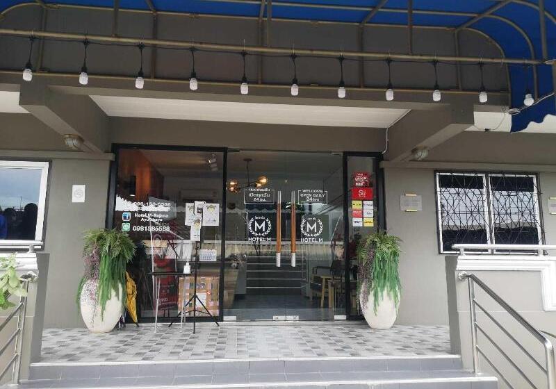 Capital O 75406 Hotel M Rojana