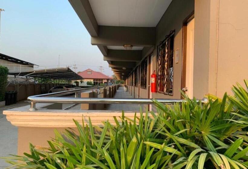 Capital O 75406 Hotel M Rojana