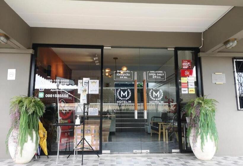 Capital O 75406 Hotel M Rojana