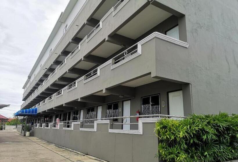 Capital O 75406 Hotel M Rojana