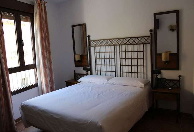 ホテル Hacienda Santa Barbara