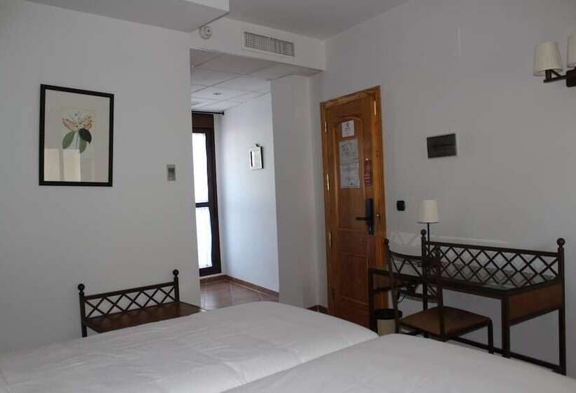 ホテル Hacienda Santa Barbara