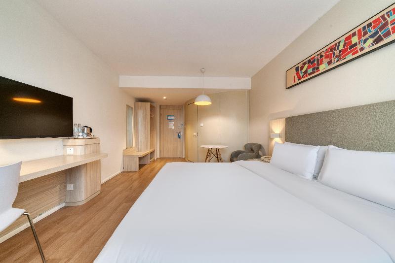 Hanting Hotel Tongxiang Zhenxing Road